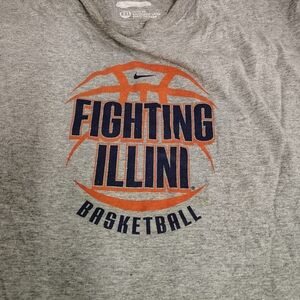 Nike Gray Fighting Illini Basketball Tee with Orange & Navy Graphic Size 2x